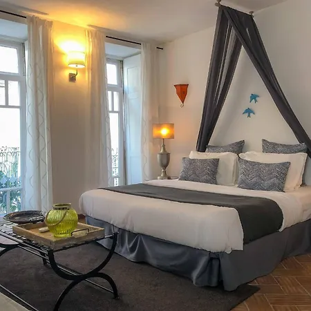 Stylish Gilao In Taviras Historical Centre Tavira